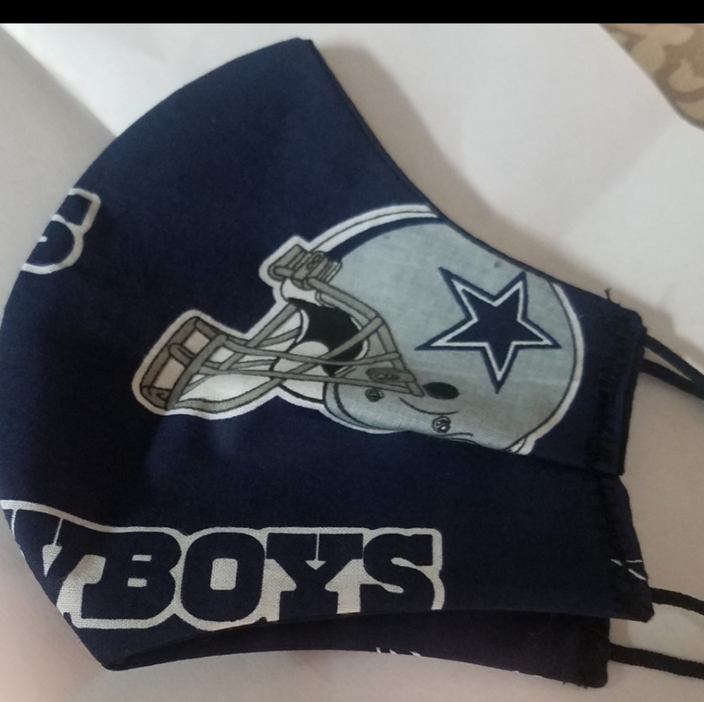 Dallas cowboys mask